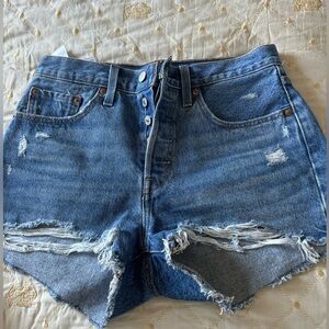 Levis women’s shorts
